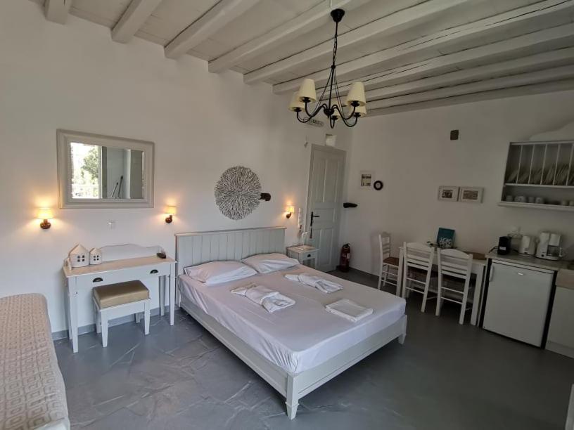Elia Apartments Agios Romanos Экстерьер фото