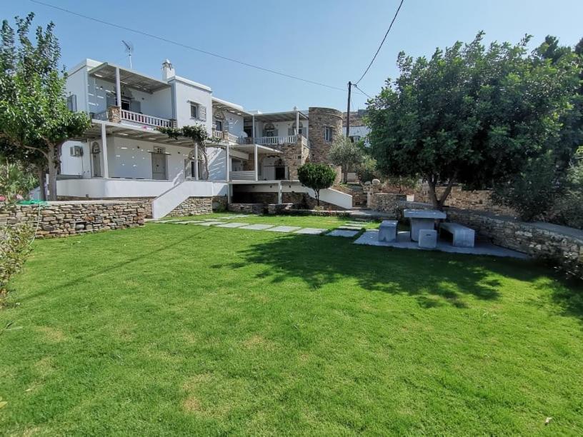 Elia Apartments Agios Romanos Экстерьер фото
